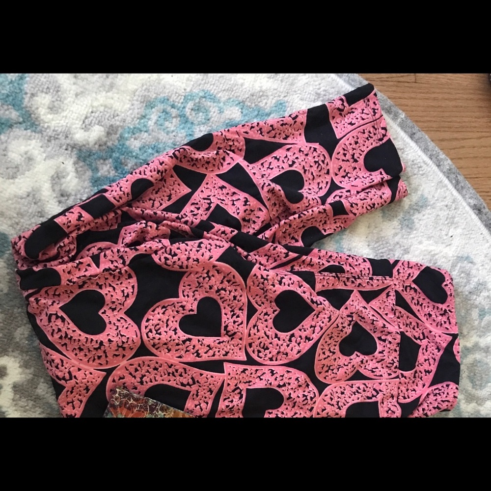 New tc Lularoe black heart leggings